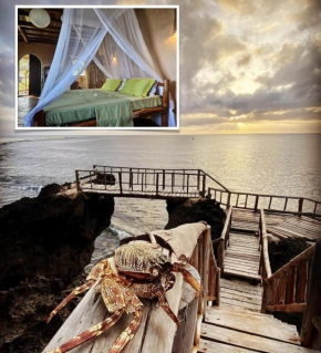 Room in Villa - A 37m2 suite in a 560 m2 Villa, Indian Ocean View